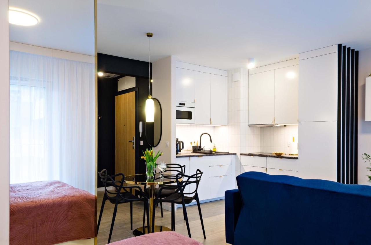 Cherub Apartment Breslavia Esterno foto